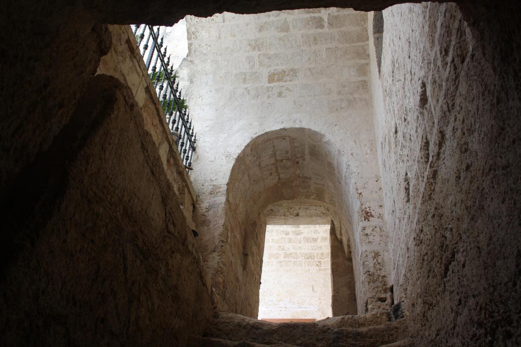 Castello Conti Filo Torre Santa Susanna